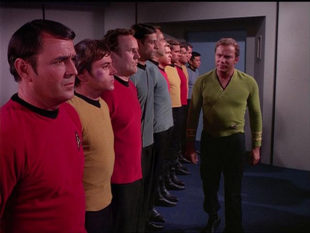 O'Brien and Bashir get caught up in the fight with the Klingons