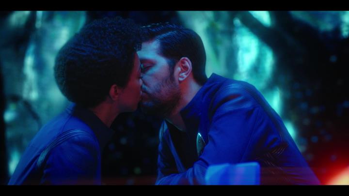 Burnham and Tyler share a kiss