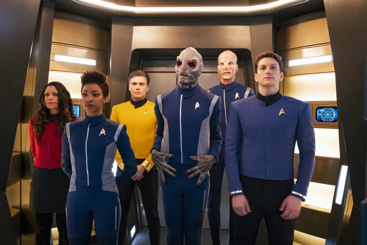 Captain Pike joins the Discovery crew