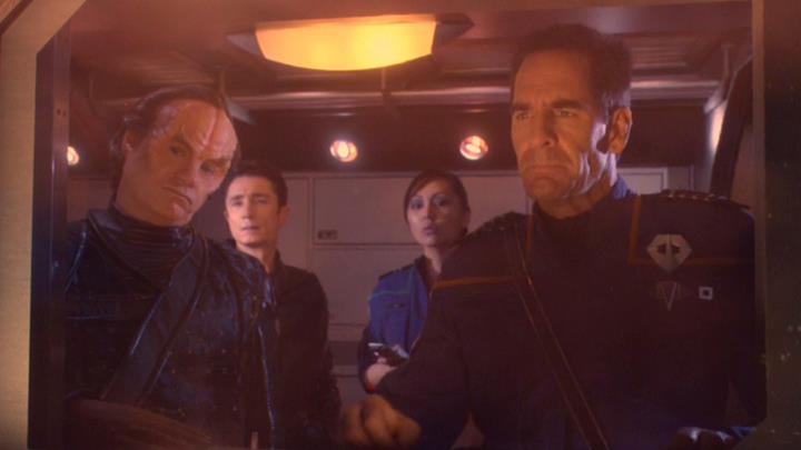 Mirror universe Phlox tortures the Tholian