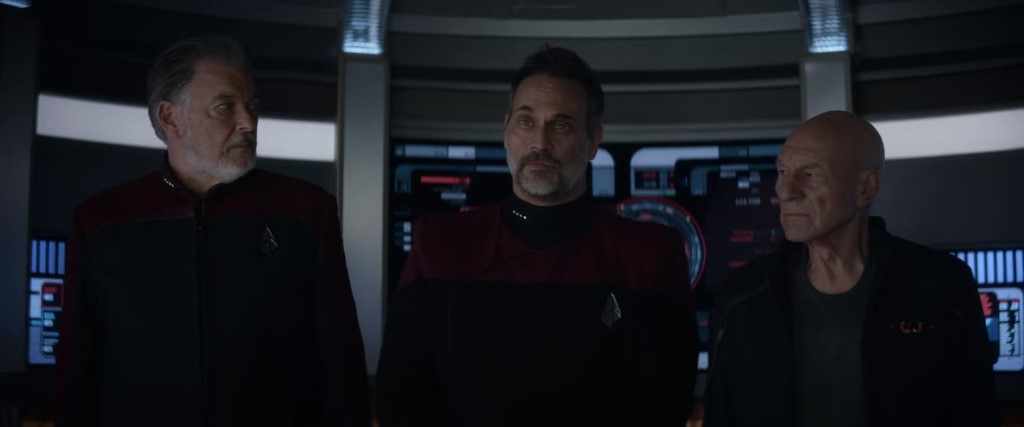 Shaw delivers Riker and Picard to Starfleet