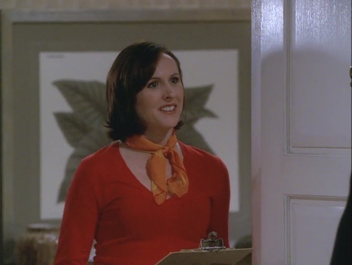 Molly Shannon as Val Bassett